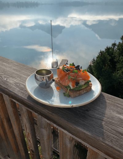 Breakfast glory with smoked salmon, Avocado and caviar